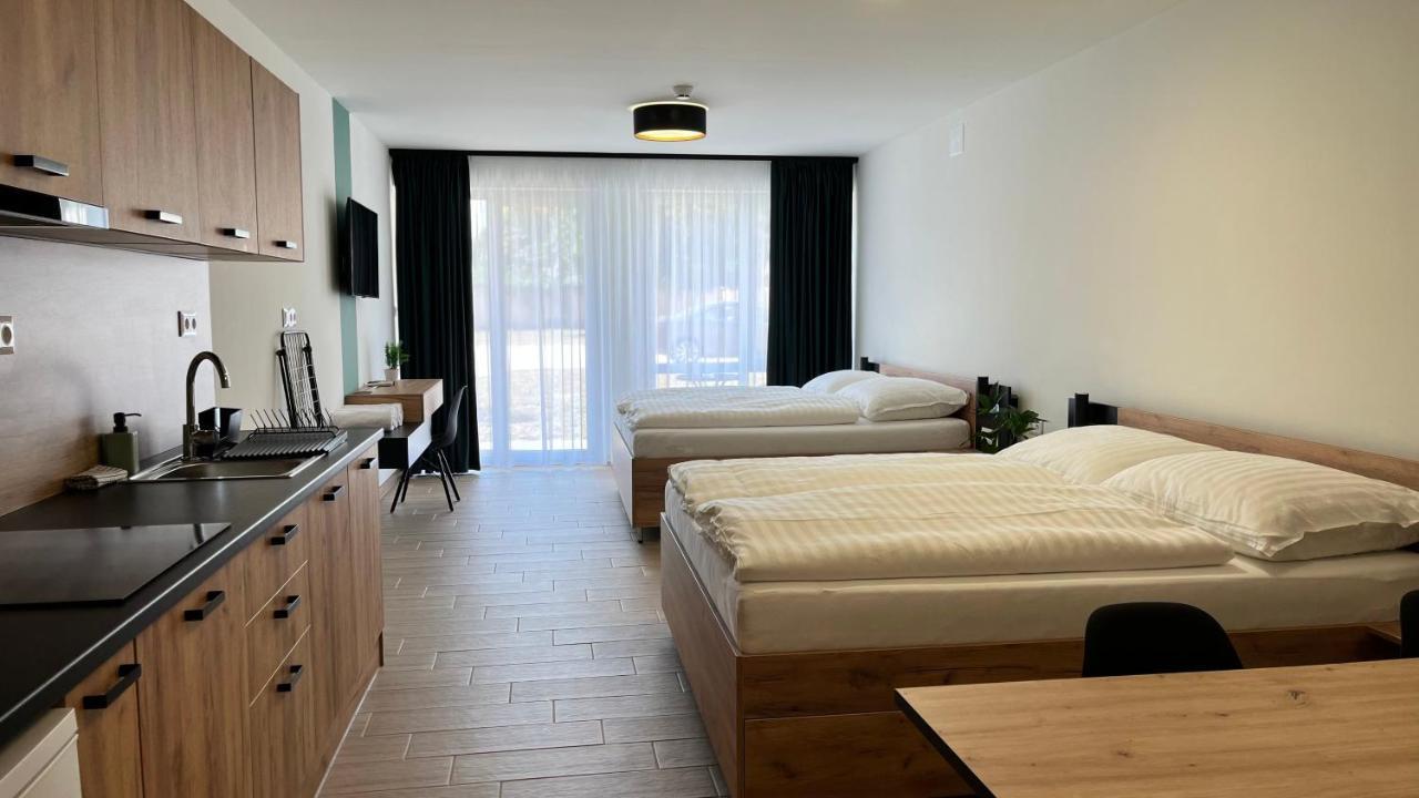 Rezidex Apartmanhaz Szeged Exterior foto